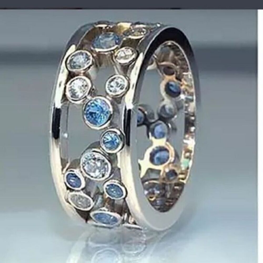 The Stellar Blue Band Ring in silver sz 6